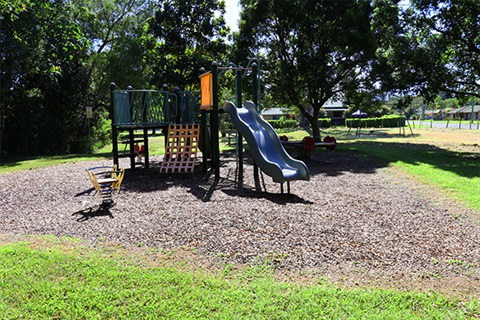 Mullum-Riverside-Drive-Park