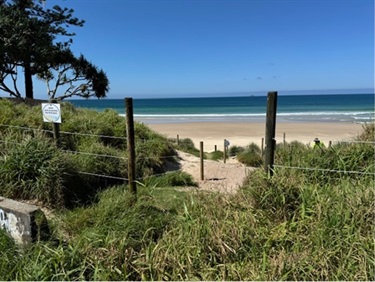 New public access way timber fencing and signage from Border St to beach